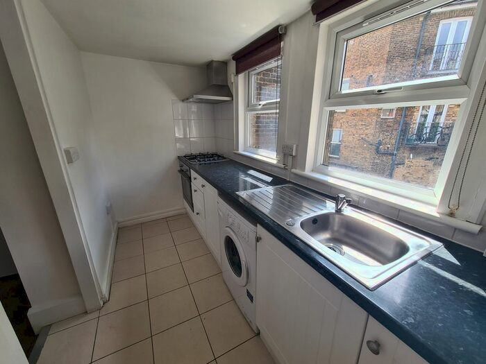 2 Bedroom Flat To Rent In Westow Hill, Crystal Palace, SE19