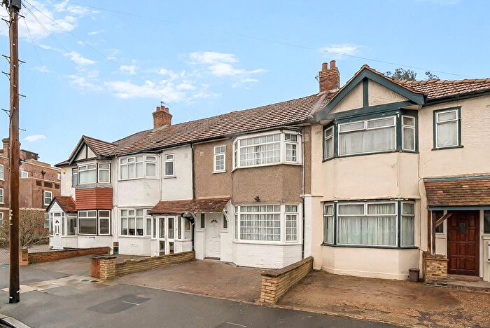 3 Bedroom Terraced House To Rent In Cobham Avenue, New Malden, KT3