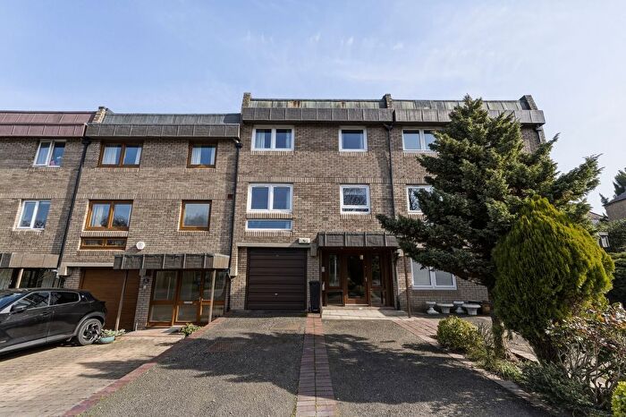 4 Bedroom Terraced House For Sale In Craigleith Rise, Edinburgh, EH4