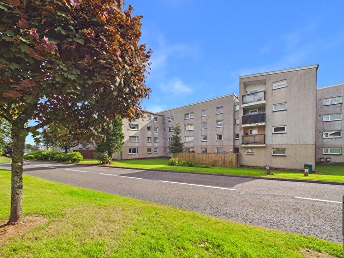 2 Bedroom Flat For Sale In Loch Assynt, St. Leonards, East Kilbride, G74