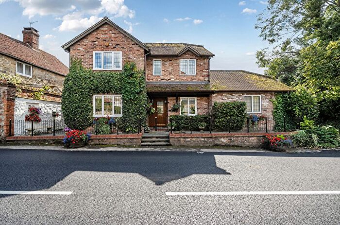 4 Bedroom Detached House For Sale In The Hollow, West Chiltington, RH20