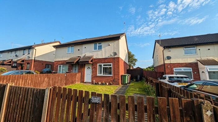 3 Bedroom Semi-Detached House For Sale In Huddleston Close, Wirral, CH49