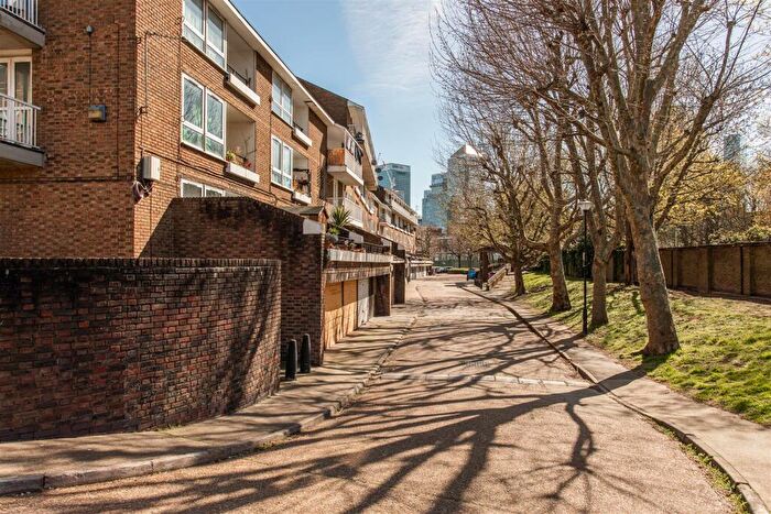 1 Bedroom Flat For Sale In Kildare Walk, Limehouse, E14