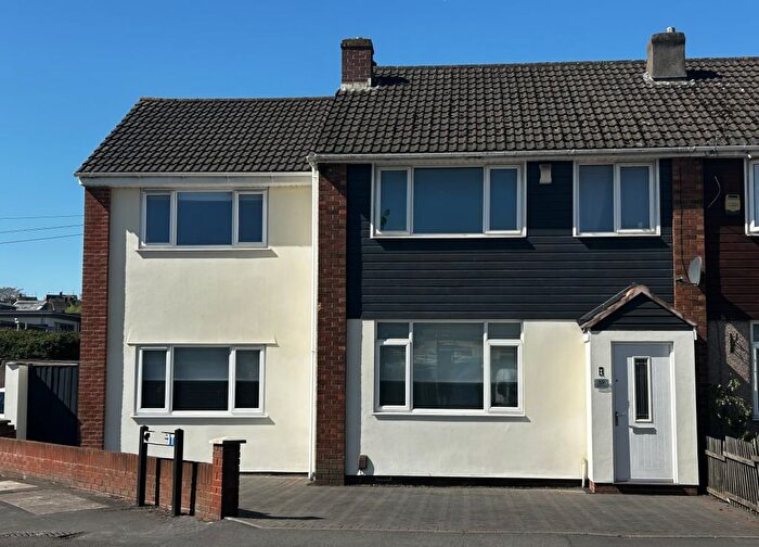 5 Bedroom End Of Terrace House For Sale In Station Road, Bristol, BS15