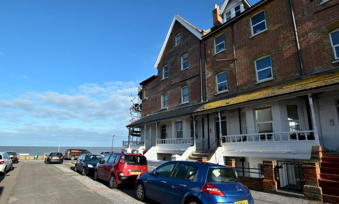 1 Bedroom Flat To Rent In Sussex Gardens, Westgate-On-Sea, CT8