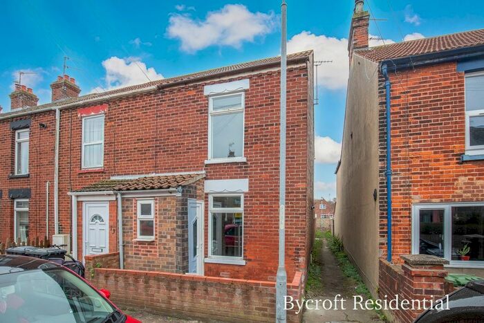 3 Bedroom End Of Terrace House To Rent In St. Julian Road, Caister-On-Sea, Great Yarmouth, NR30