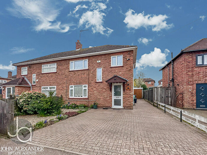 4 Bedroom Semi Detached House For Sale In Rudsdale Way, Colchester, CO3