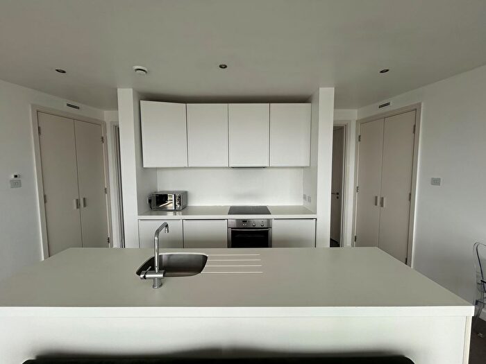 2 Bedroom Flat To Rent In New Street, Birmingham, B2