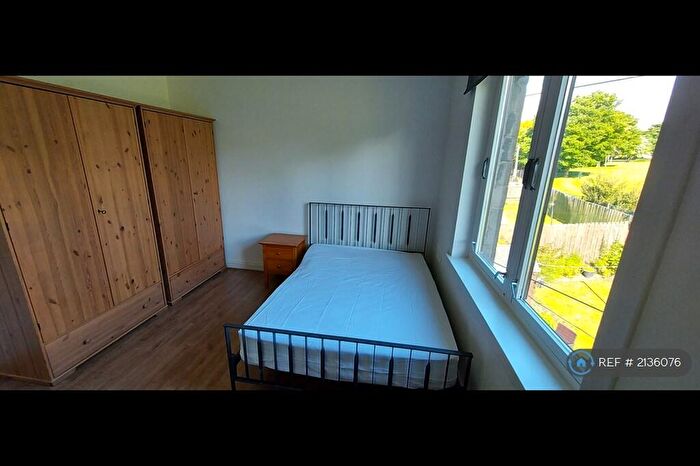 2 Bedroom Flat To Rent In Oscar Road, Aberdeen, AB11