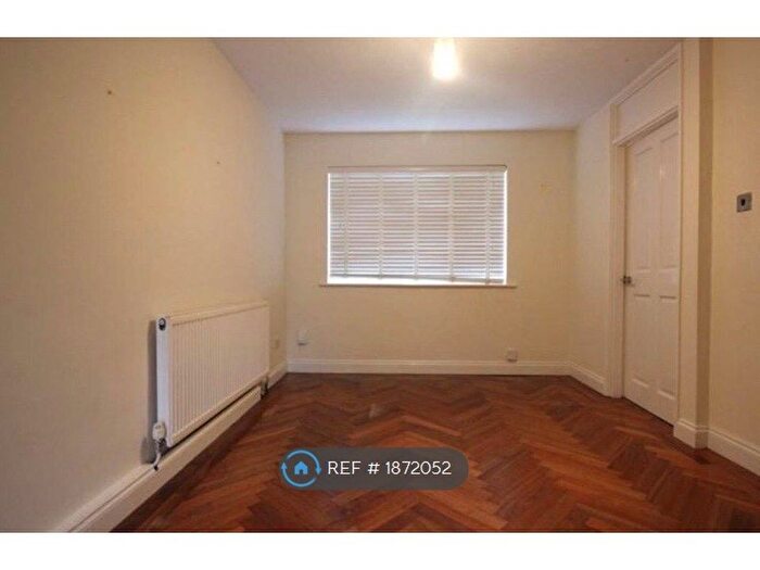2 Bedroom End Of Terrace House To Rent In Belvedere, Belvedere, DA17