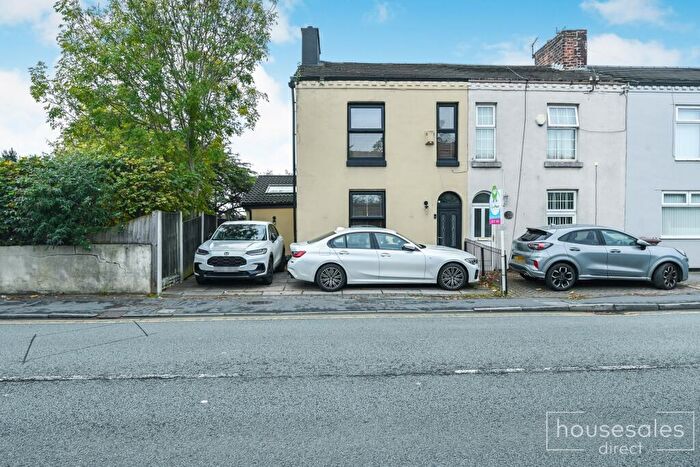 3 Bedroom End Of Terrace House For Sale In Warrington Road, Rainhill, L35