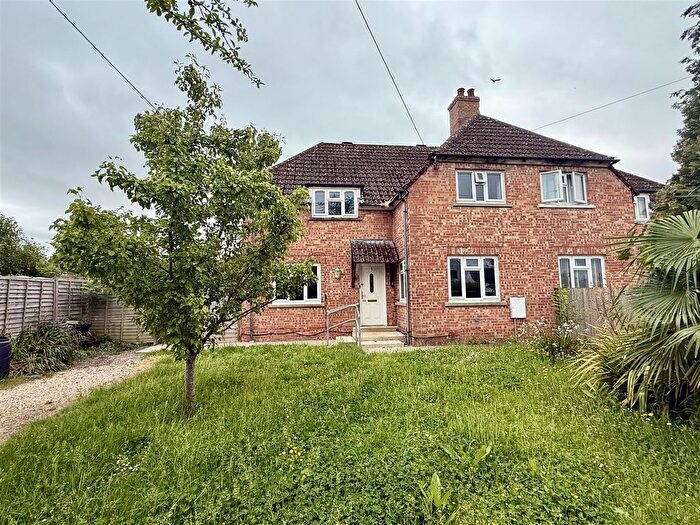 4 Bedroom Semi-Detached House For Sale In High Street, Dilton Marsh, Westbury, BA13