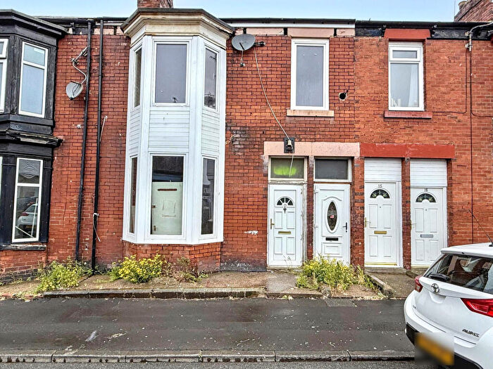 2 Bedroom Flat For Sale In Marion Street, Sunderland, Tyne And Wear, SR2