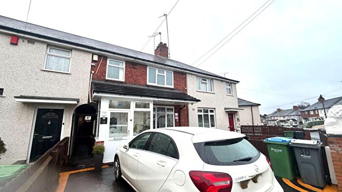 3 Bedroom Property To Rent In Lones Road, West Bromwich, B71