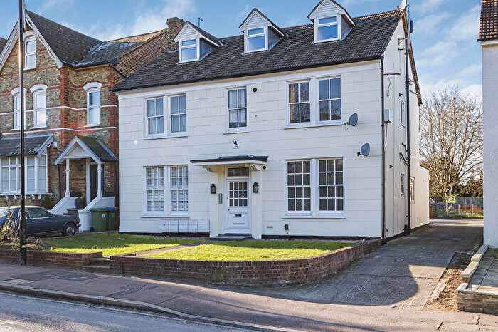 1 Bedroom Flat For Sale In Station Road, Sidcup, DA15