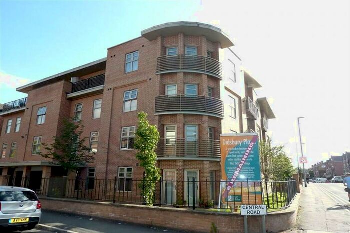 2 Bedroom Apartment To Rent In Central Road, Manchester, M20
