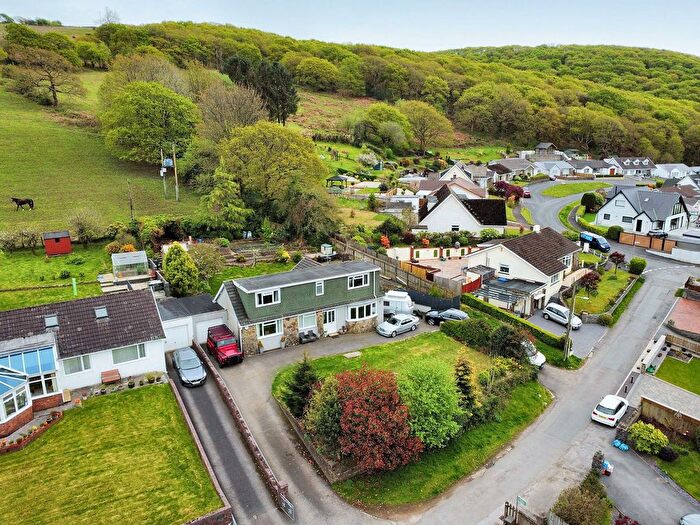 4 Bedroom Detached House For Sale In Blackmill, Bridgend, CF35