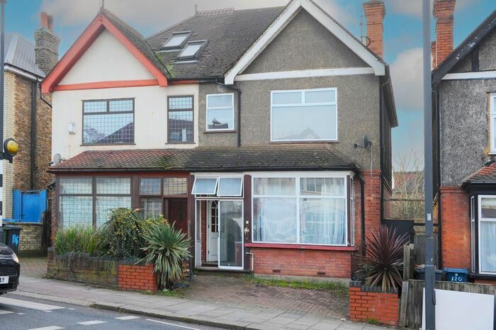 2 Bedroom Flat To Rent In Harrow View, Harrow, HA1