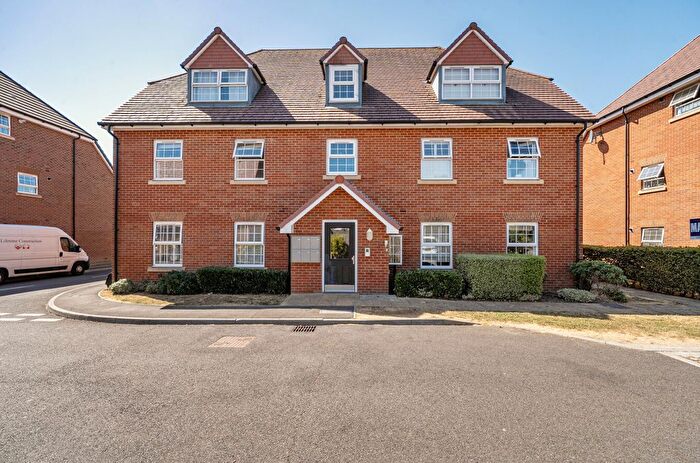 1 Bedroom Flat For Sale In Gloucester Drive, Sarisbury Green, Southampton, Hampshire, SO31