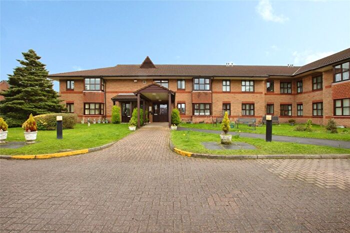 1 Bedroom Flat For Sale In Guardian Close - Preston (A), Fulwood, PR2