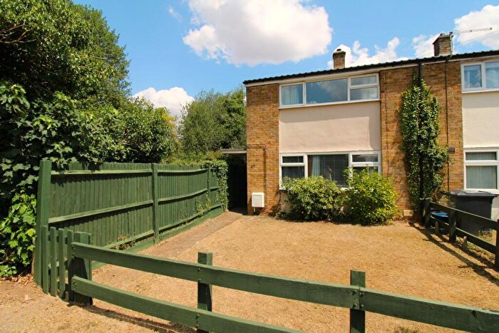 2 Bedroom End Of Terrace House For Sale In The Willows, Stevenage, SG2