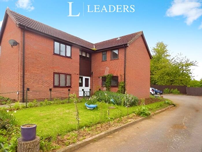 Studio To Rent In Wainwright, Werrington, PE4