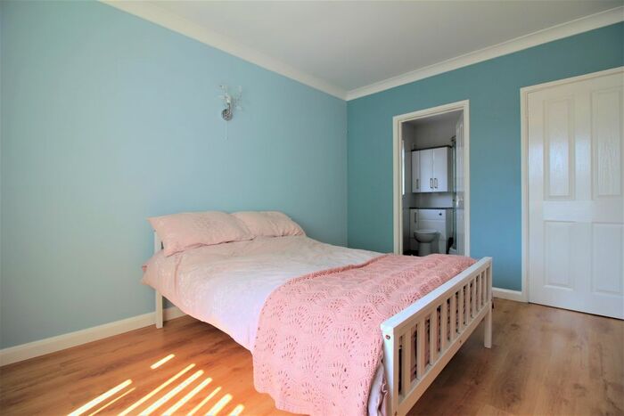 4 Bedroom Detached House To Rent In Ivy Road, Norwich, NR10