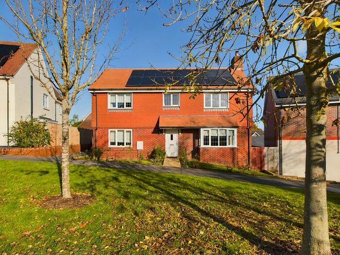 4 Bedroom Detached House To Rent In Riverside, Codmore Hill, Pulborough, RH20