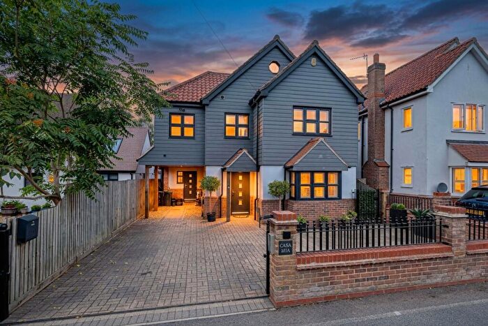 5 Bedroom Detached House For Sale In High Street, Little Chesterford, CB10