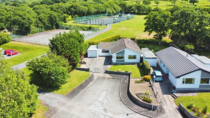 2 Bedroom Detached Bungalow For Sale In Trem Y Mor, Llanmorlais, Swansea, West Glamorgan, SA4