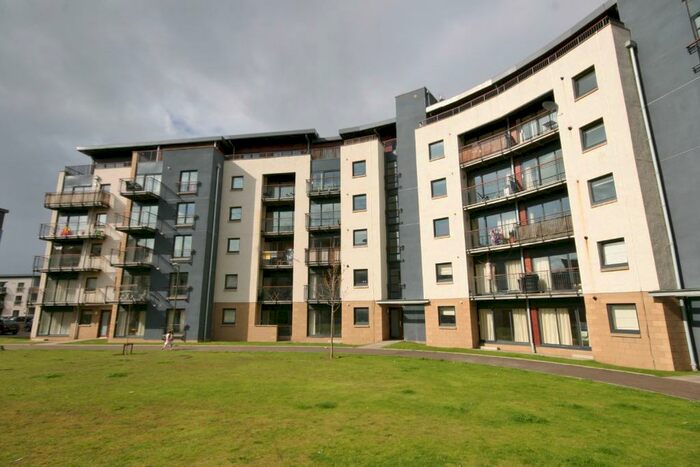 2 Bedroom Flat To Rent In East Pilton Farm Crescent, Pilton, Edinburgh, EH5