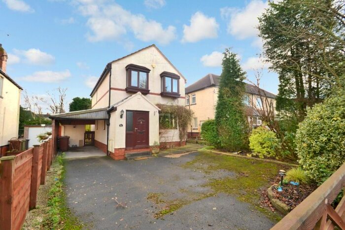 3 Bedroom Detached House To Rent In Green Lane, Cookridge, Leeds, LS16