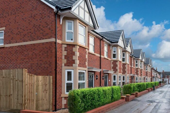 3 Bedroom Property To Rent In Euclid Street, Swindon, SN1