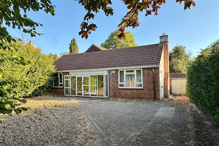 2 Bedroom Detached Bungalow For Sale In Gasden Lane, Witley, GU8