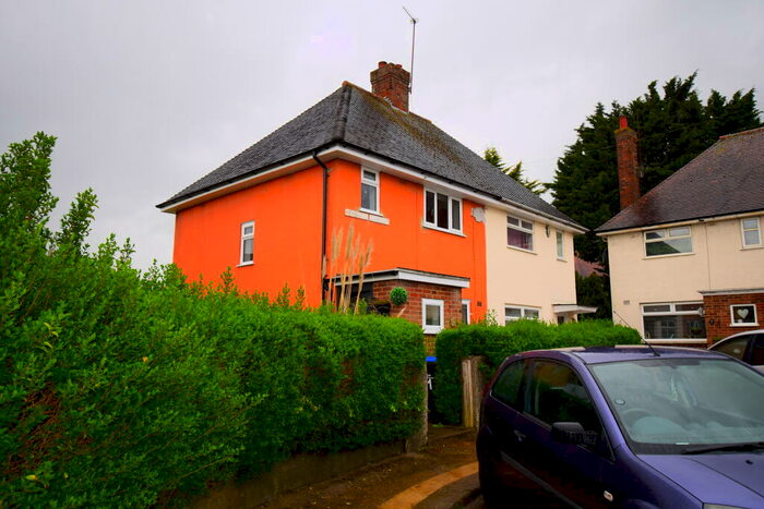 2 Bedroom Semi-Detached House To Rent In Pembroke Crescent, Northampton, NN5