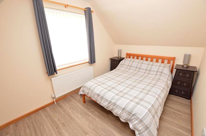 1 Bedroom Detached House To Rent In Hastings Road, Prettgate, CO3