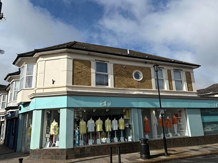 2 Bedroom Flat To Rent In Regent Street, Shanklin, PO37