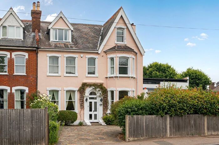 7 Bedroom Semi-Detached House For Sale In Heathfield Road, Keston, Kent, BR2