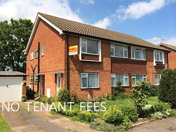 2 Bedroom Maisonette To Rent In Jasmin Road, West Ewell, Epsom, KT19