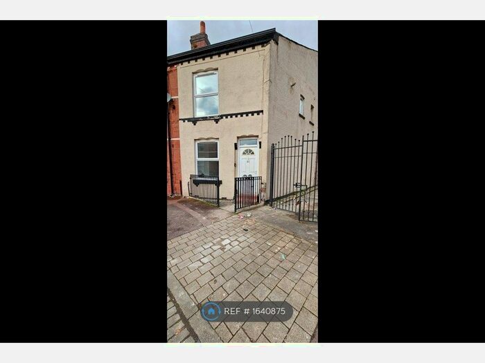 4 Bedroom End Of Terrace House To Rent In Tottington Street, Manchester, M11