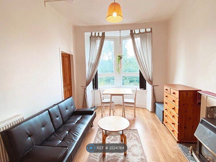 1 Bedroom Flat To Rent In Blythswood Drive, Paisley, PA3