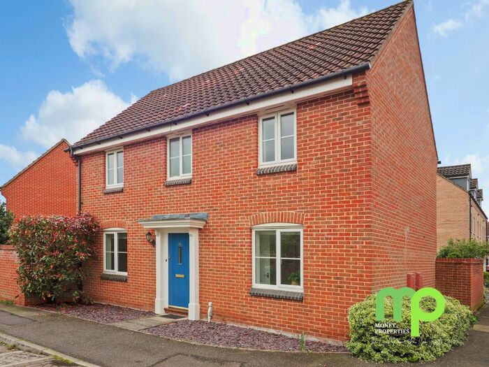 3 Bedroom Detached House To Rent In Blackthorn Road, Wymondham, Norfolk, NR18