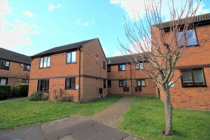 1 Bedroom Flat To Rent In Cardington Court, Norwich, NR13