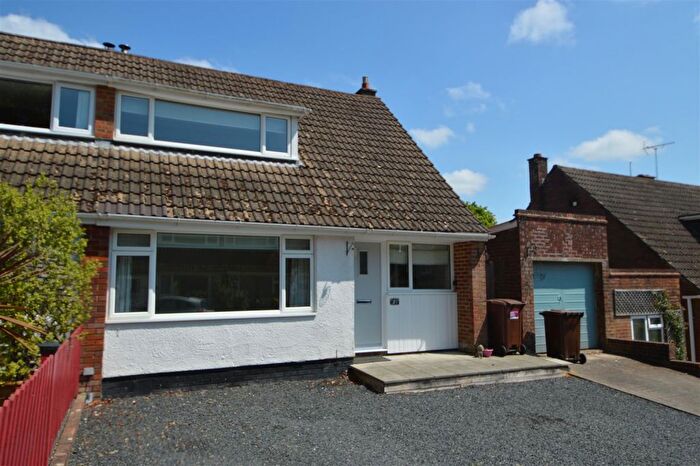 3 Bedroom Semi-Detached House To Rent In Herne Down, Crowborough, TN6