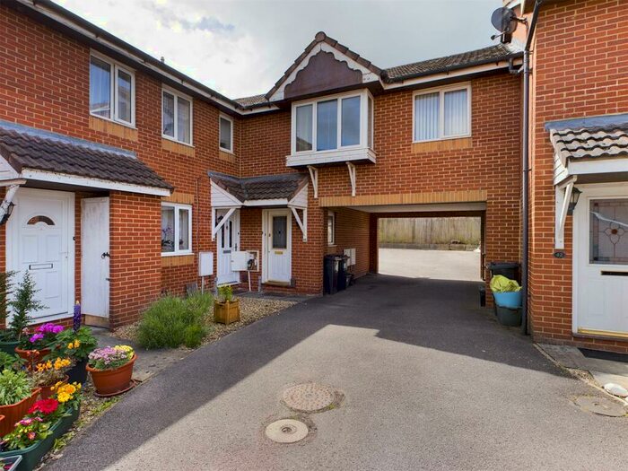 1 Bedroom Apartment To Rent In Emet Grove, Bristol, BS16