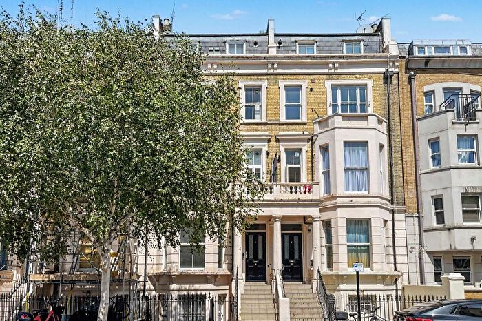 Studio For Sale In Longridge Road, London, SW5