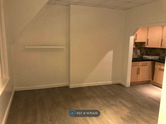 1 Bedroom Flat To Rent In West Cliff Studios, Bournemouth, BH2