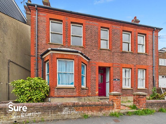 4 Bedroom Detached House For Sale In Alexandra Road, Hemel Hempstead, Hertfordshire, HP2