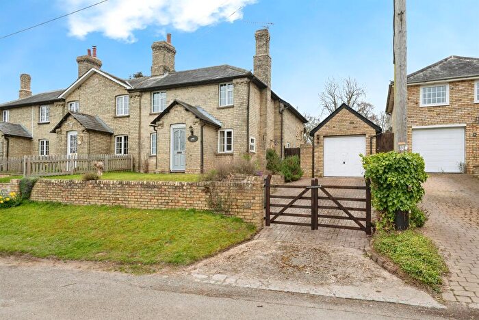 3 Bedroom End Of Terrace House For Sale In Fordham Terrace, Therfield, Royston, SG8