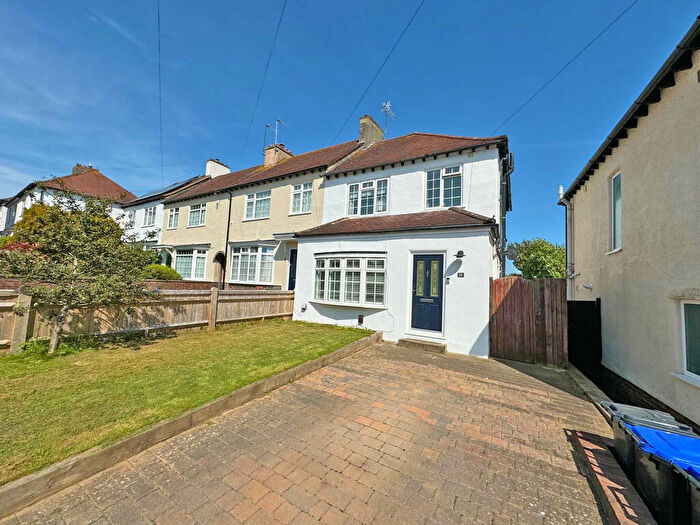 3 Bedroom End Of Terrace House For Sale In Greenways Crescent, Shoreham-by-Sea, BN43